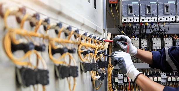 Professional Electrician technician working in Blanchester, OH